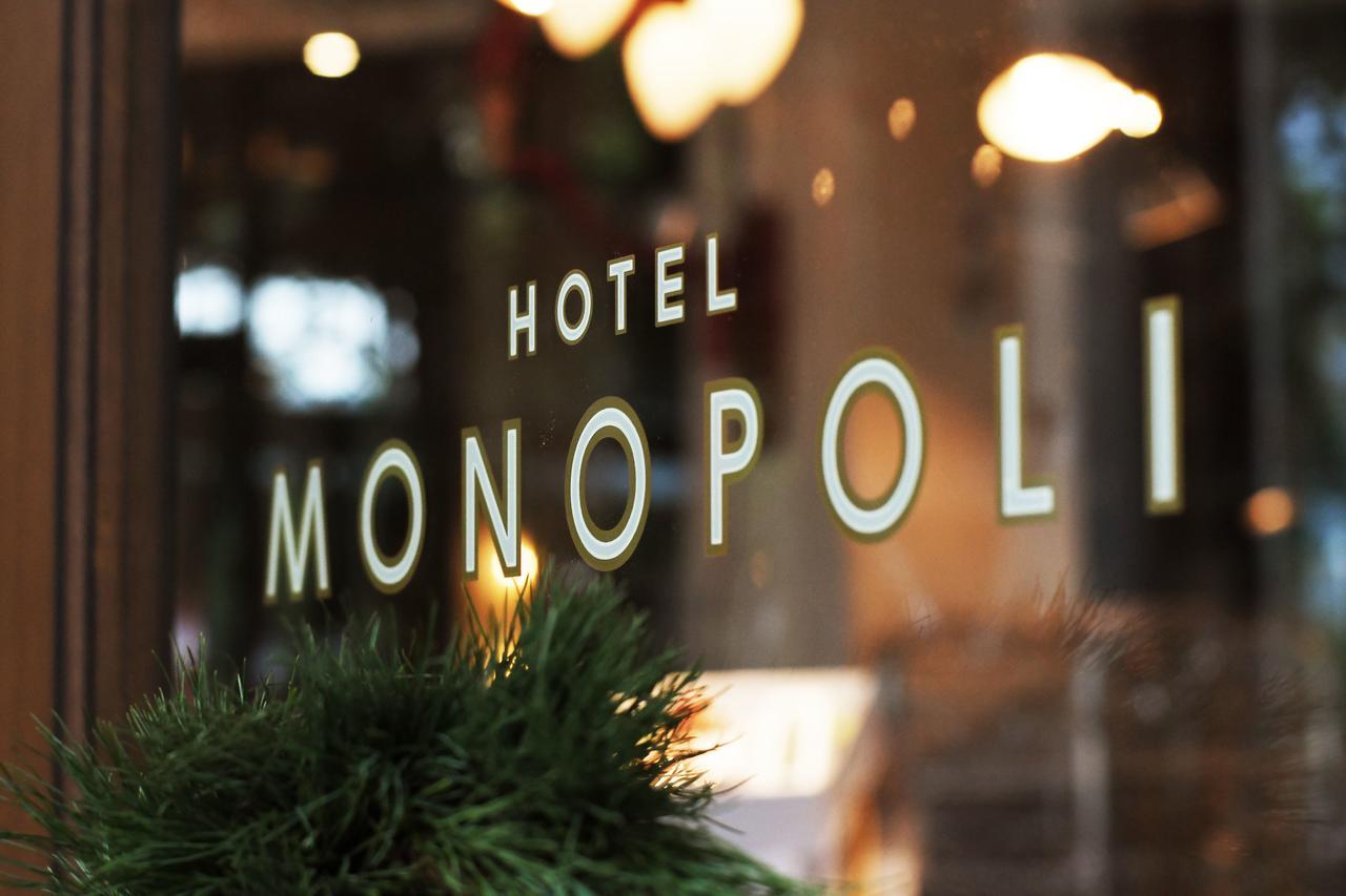 Hotel Monopoli Jakarta Exterior photo